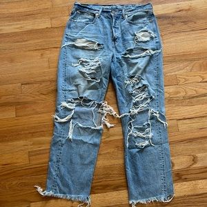 American Eagle 90’s Boyfriend Jean